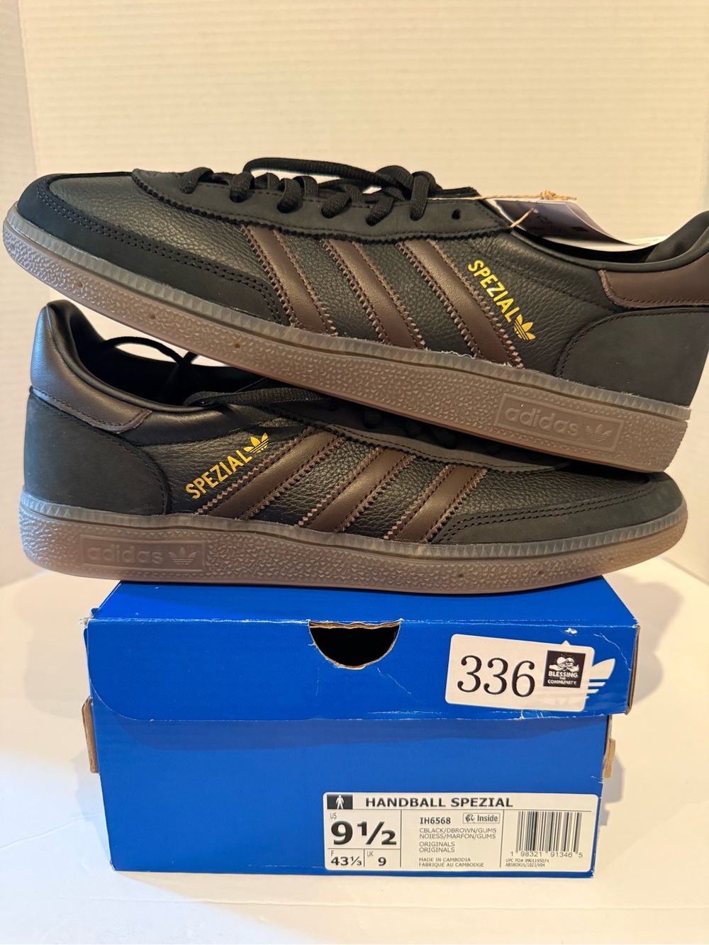 adidas Spezial Men’s Black and Brown  Coffee Bean Low-Top Sneakers
